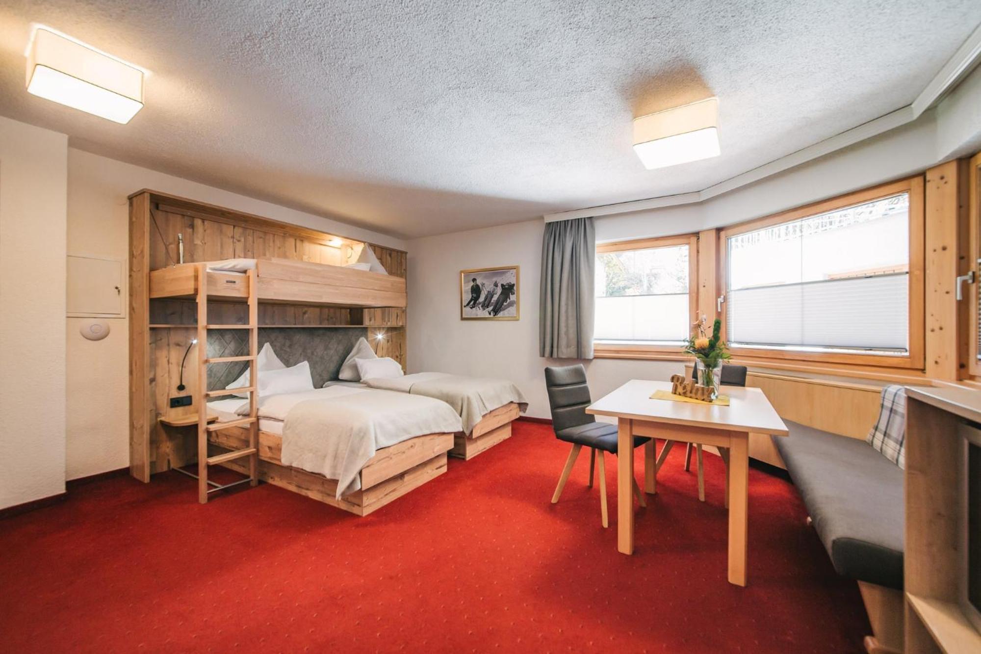 Arlen Lodge Hotel Inkl Premium Karte Im Sommer Sankt Anton am Arlberg Exterior photo
